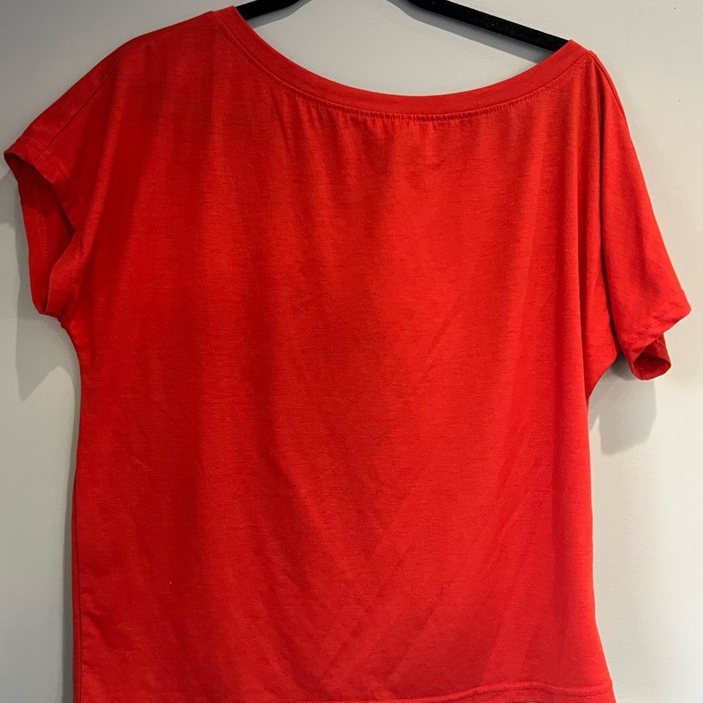 SHEIN Vibrant Scarlet Short Sleeve Tee